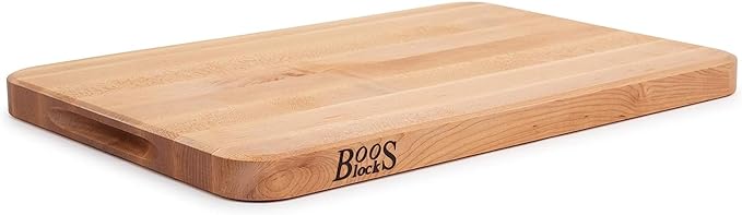 John Boos Boos Block Chop-N-Slice Series Reversible Wood Cutting Board with Integrated Finger Grips, 1.25-Inch Thickness, 20" x 14" x 1 1/4", Maple